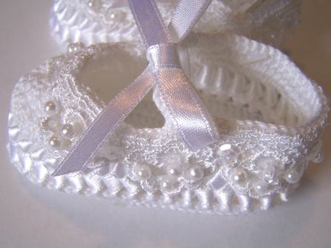 Girls White Ribbon Crocheted Pearl Accent Baby Booties Crib Shoes Newborn